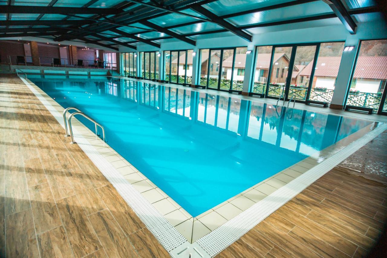Snow Pine Suite - 4 Star Resort Bakuriani Εξωτερικό φωτογραφία