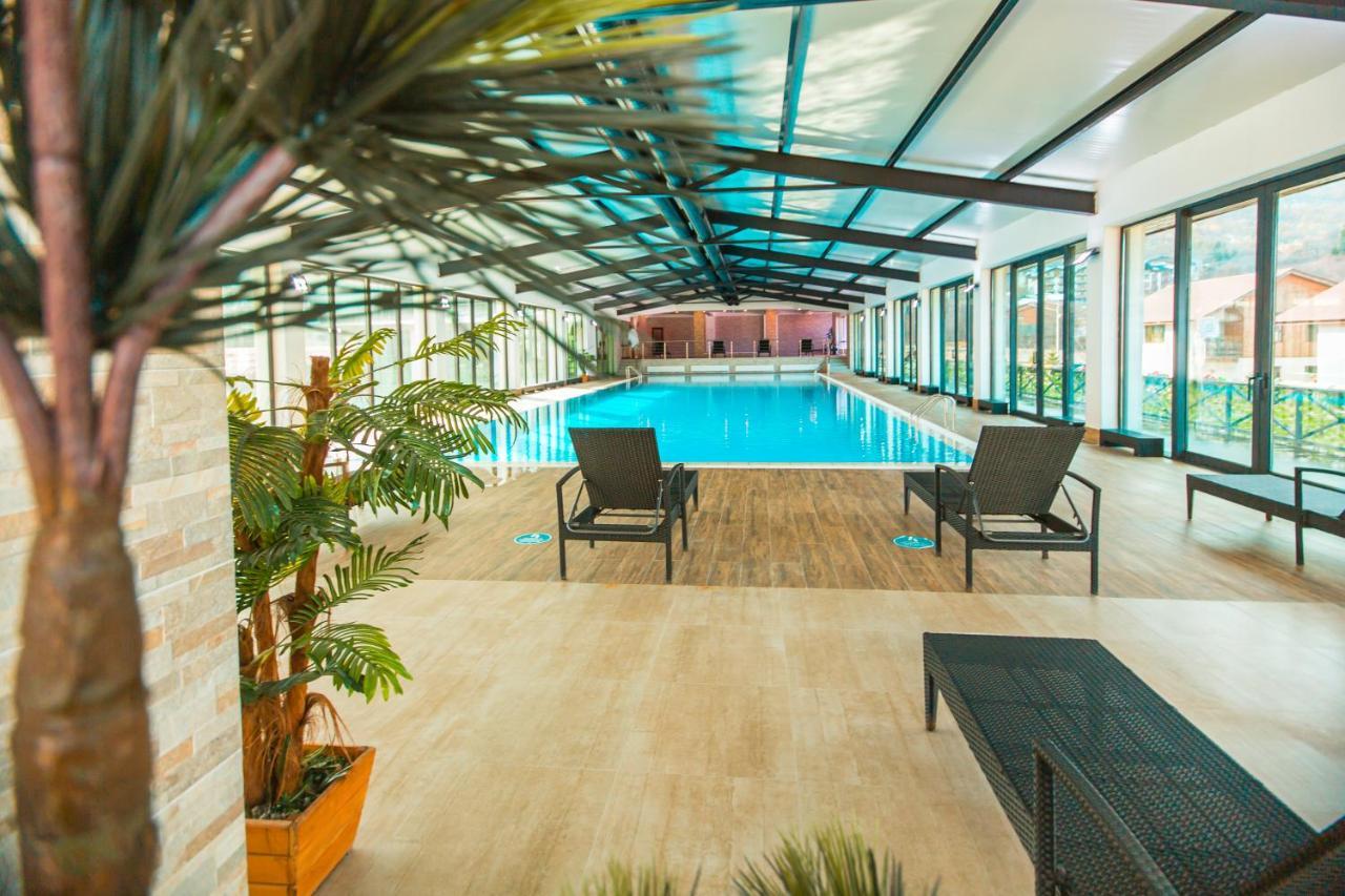 Snow Pine Suite - 4 Star Resort Bakuriani Εξωτερικό φωτογραφία